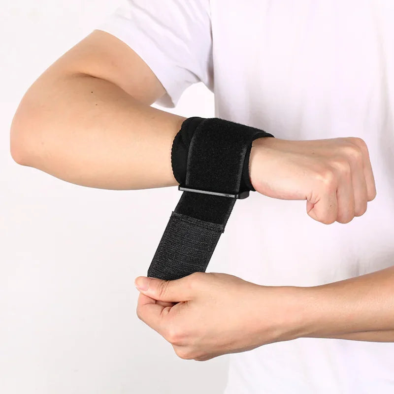 Adjustable Wrist Brace